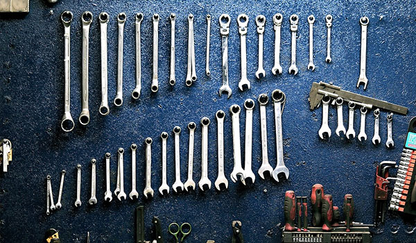 ¡Los nuevos productos están vendiendo en línea, así que mantente sintonizado!